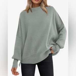 Women's oversized batwing ribbed knit sweater in gray - size L